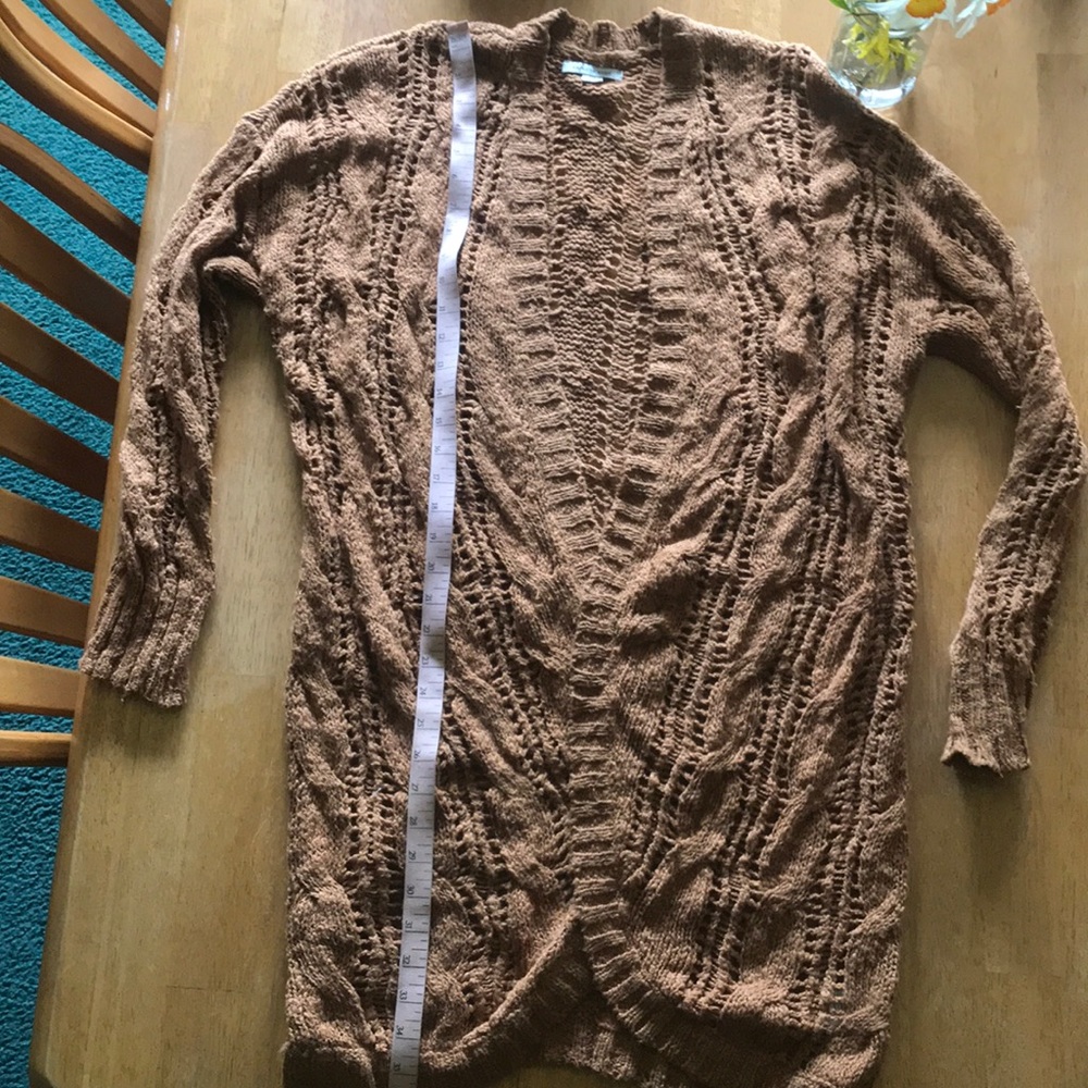 AE Cardigan - Picture 5 of 6